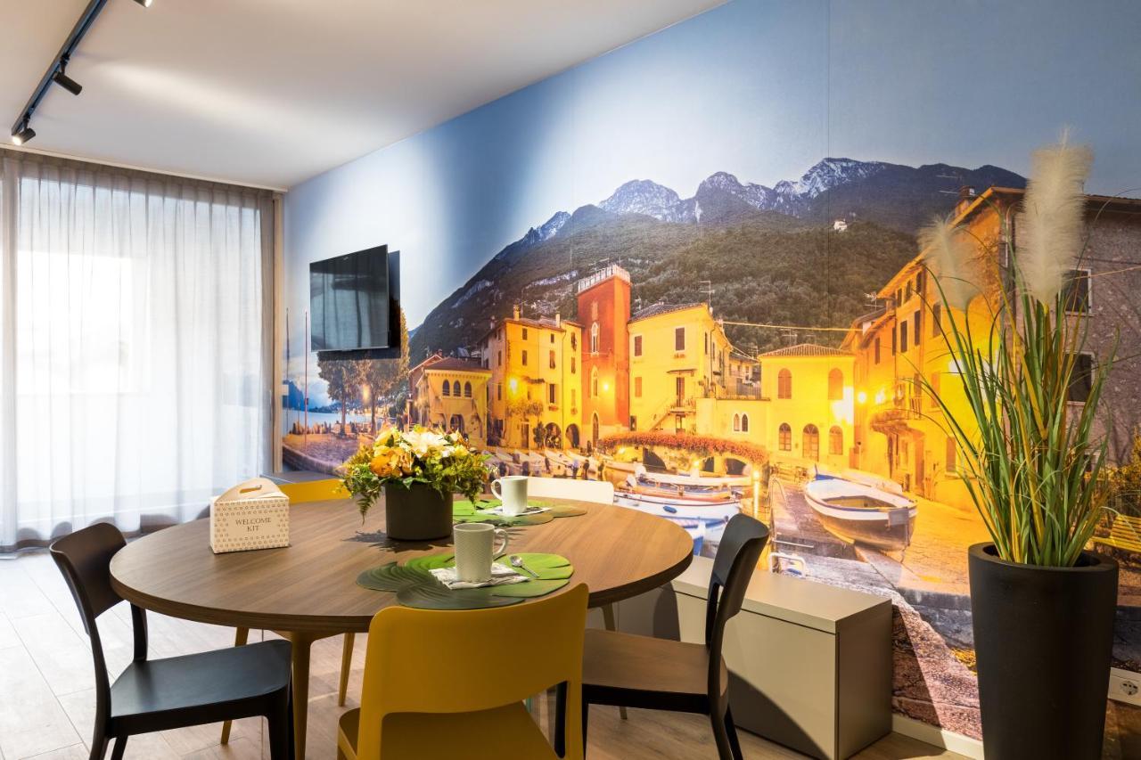 Boutique Apartments By Annalisa Torbole Sul Garda Buitenkant foto
