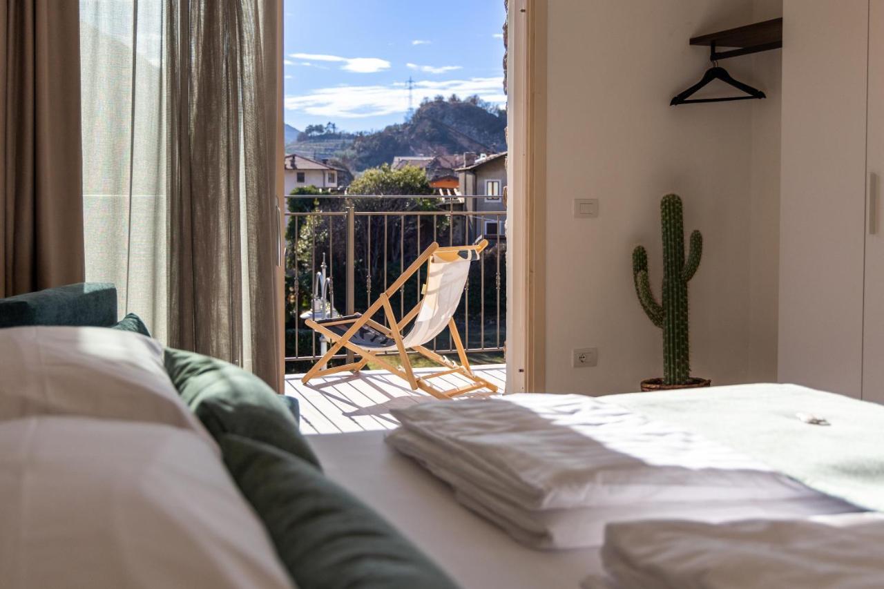 Boutique Apartments By Annalisa Torbole Sul Garda Buitenkant foto
